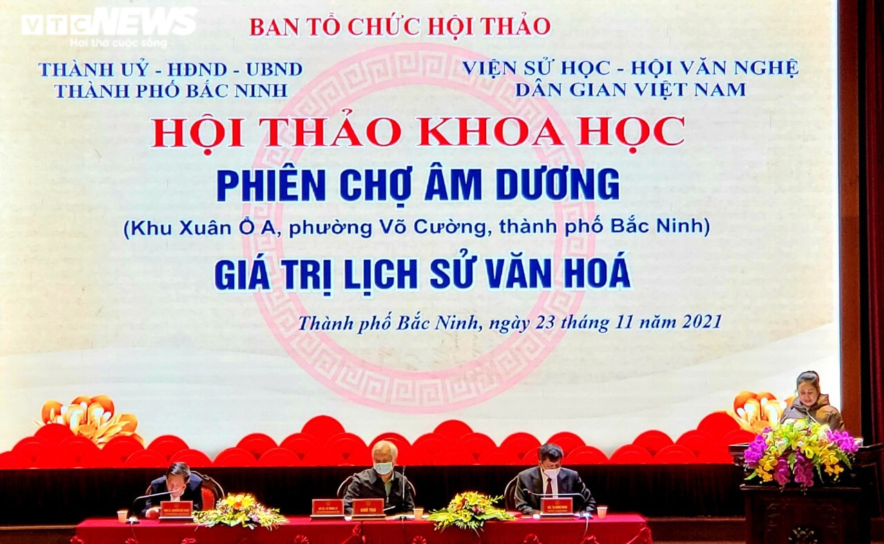 Bắc Ninh phục dựng 'phiên chợ âm - dương' mua may, bán rủi - 1
