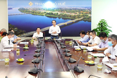 Bí thư Thừa Thiên Huế ký công điện khẩn cảnh báo dân không lơ là chống dịch - 2
