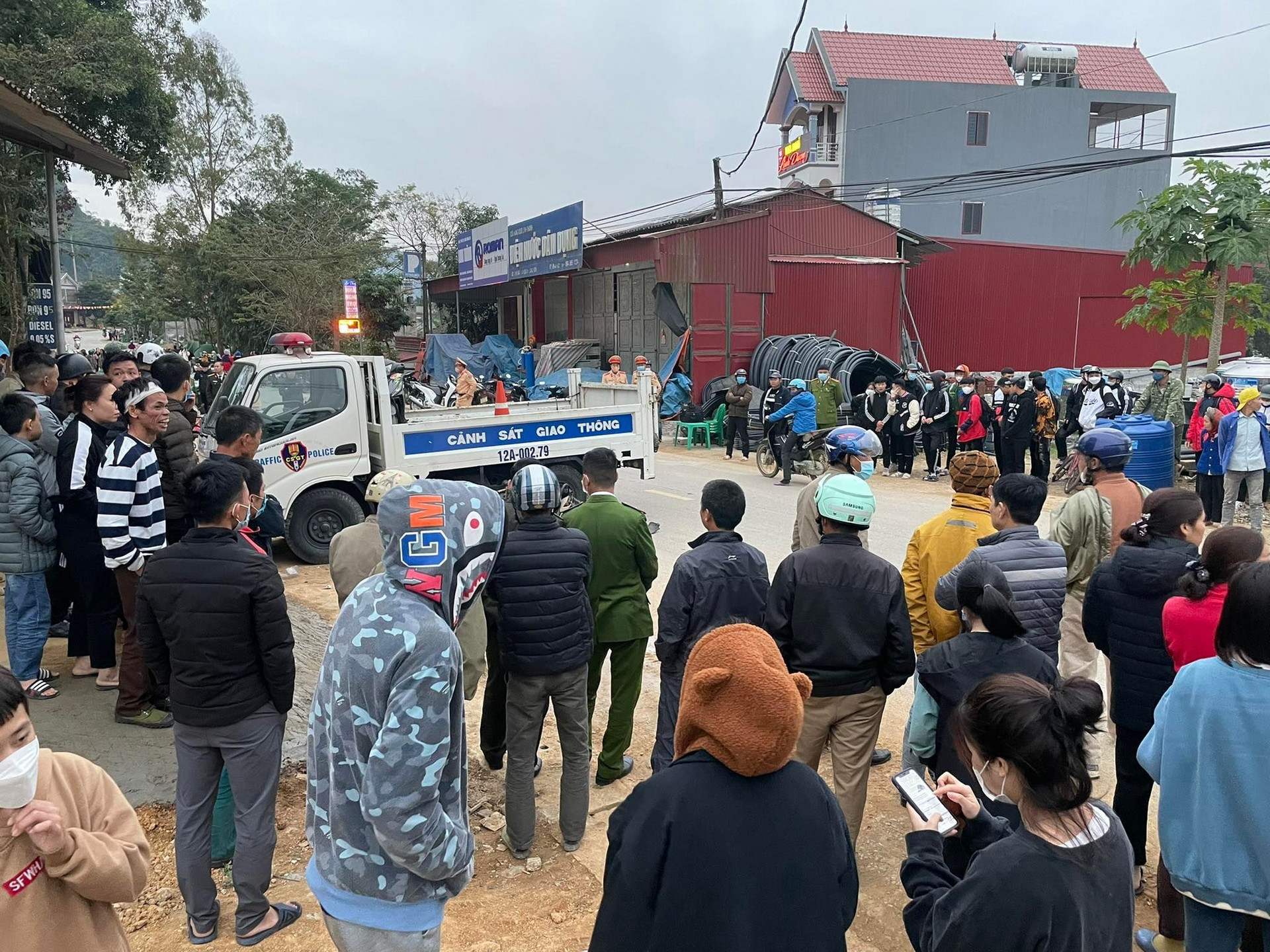 Nghi vấn CSGT ở Lạng Sơn truy đuổi khiến 1 học sinh bị tai nạn - 2