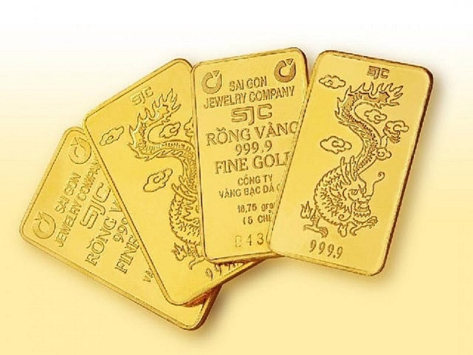 Chưa từng có: Giá vàng trong nước đắt hơn thế giới gần 11 triệu đồng/lượng - 1
