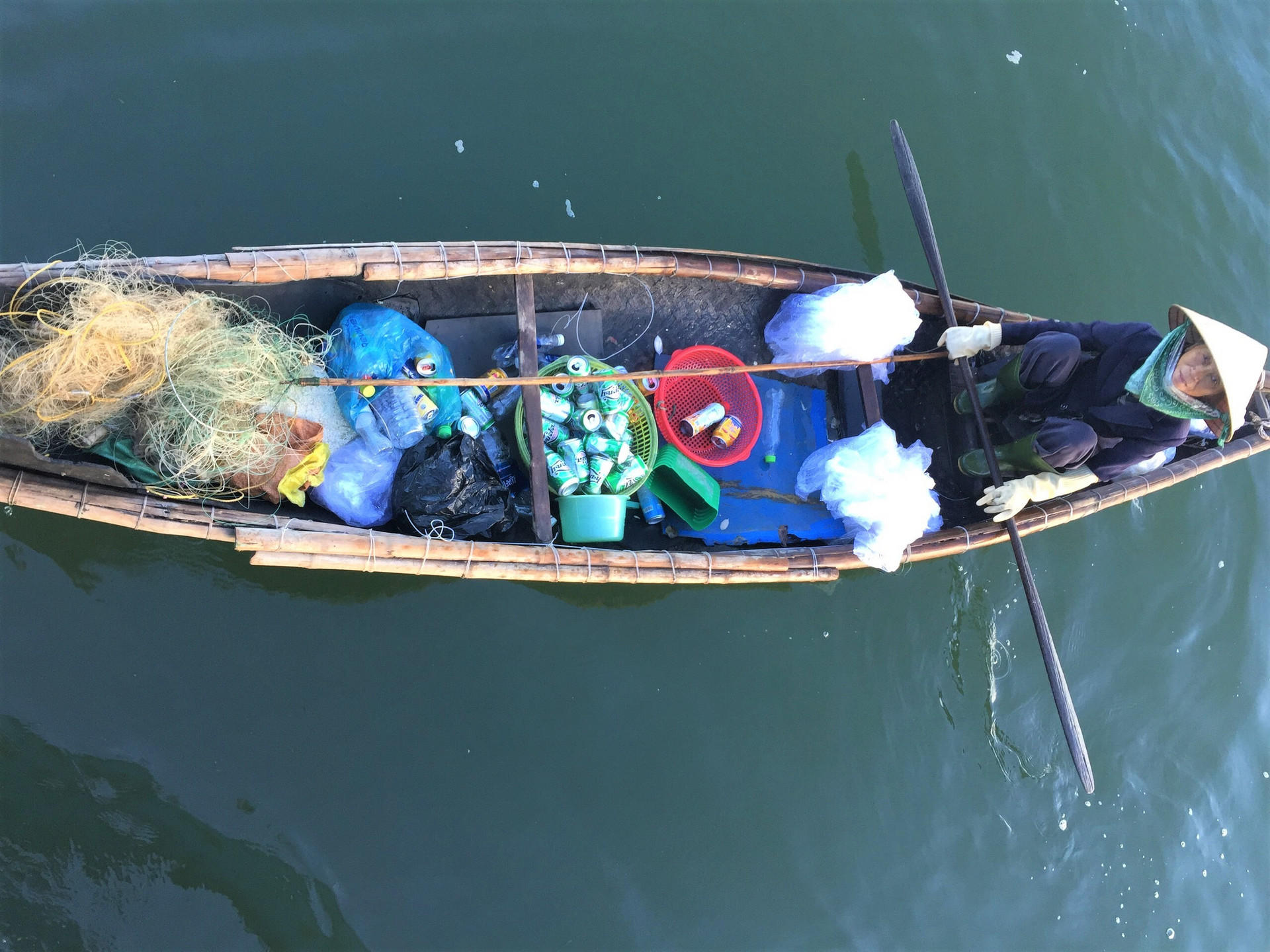 Chàng ngư dân muốn biến rác đại dương thành thuyền chống lụt cho người nghèo - 5