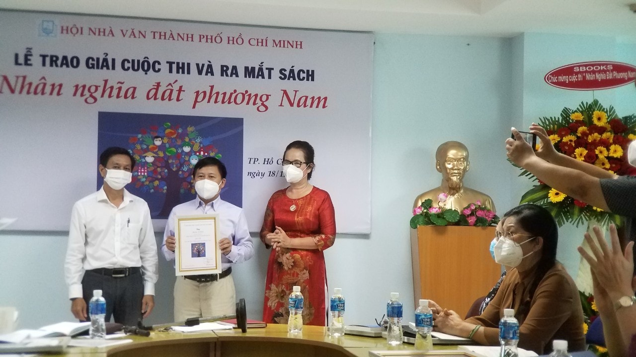 “Nhân nghĩa đất Phương Nam” trong cuộc chiến chống dịch Covid-19 - 1