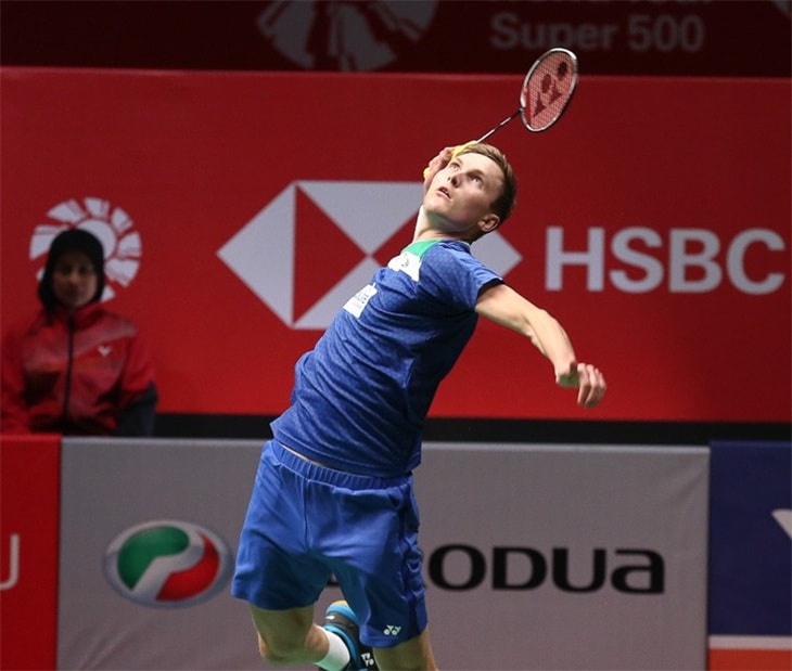 Momota bị loại sớm, Axelsen thống trị giải cầu lông Indonesia - 1 Momota bị loại sớm, Axelsen thống trị giải cầu lông Indonesia - 1