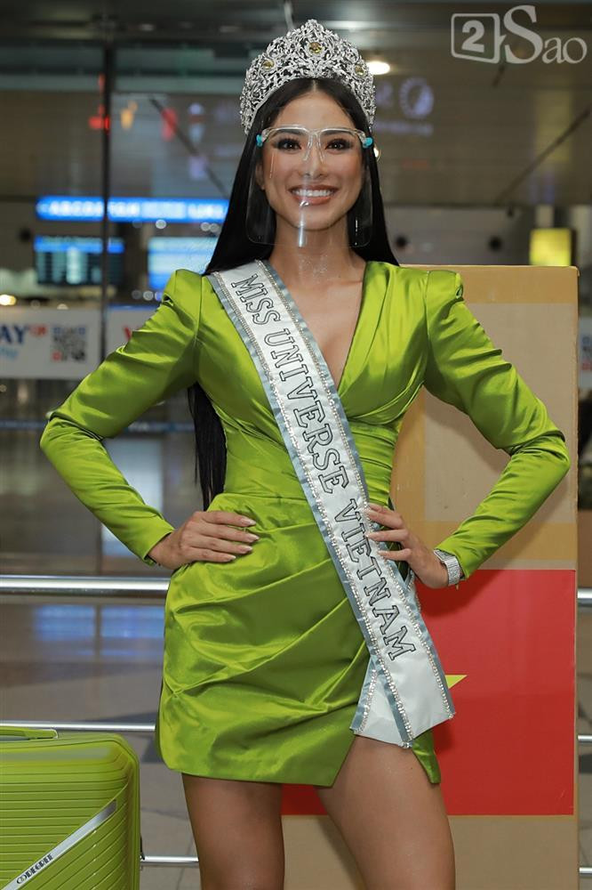 Quốc tế nói gì khi Kim Duyên đến Miss Universe?-12