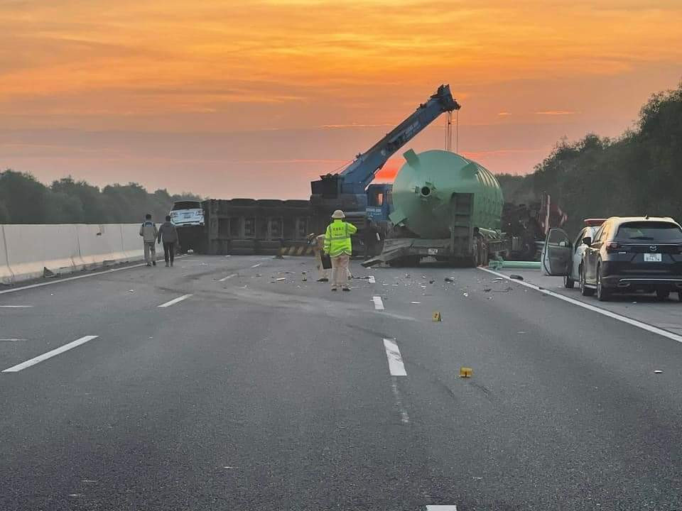 Tai nạn liên hoàn trên cao tốc Hà Nội – Hải Phòng