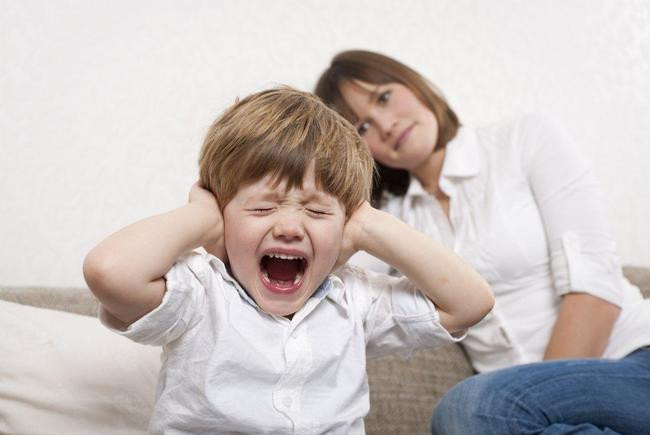 Tại sao cha mẹ càng nói nhiều thì trẻ càng không nghe lời? Chỉ cần nói với trẻ câu này dù hư đến mấy con cũng nghe lời bạn răm rắp-2