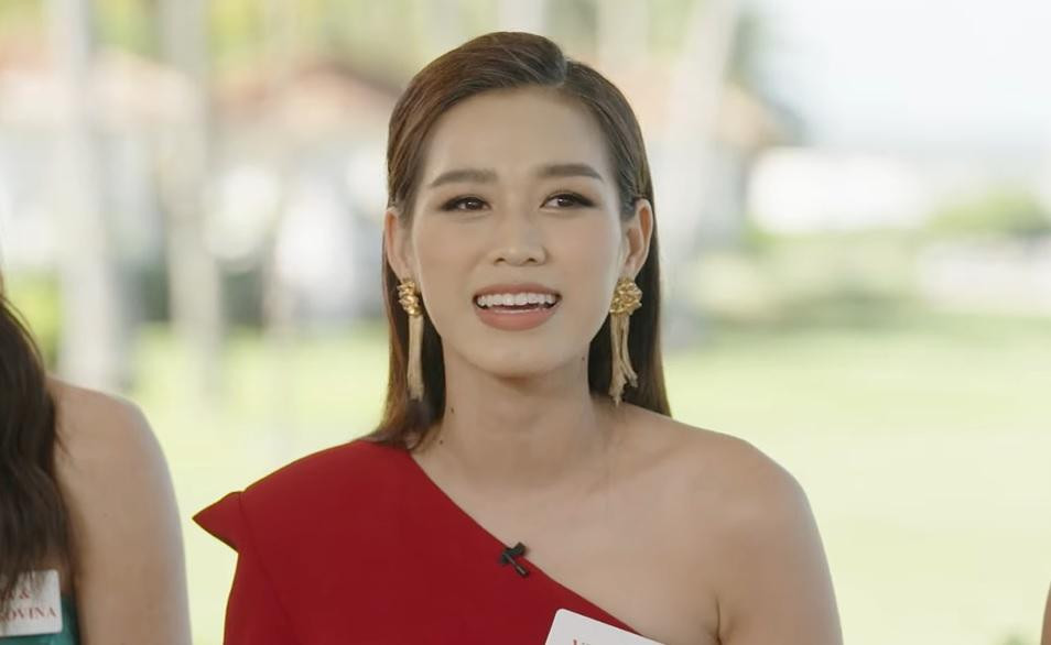 Đỗ Thị Hà bắn tiếng Anh như gió tại Miss World vẫn bị chê-4