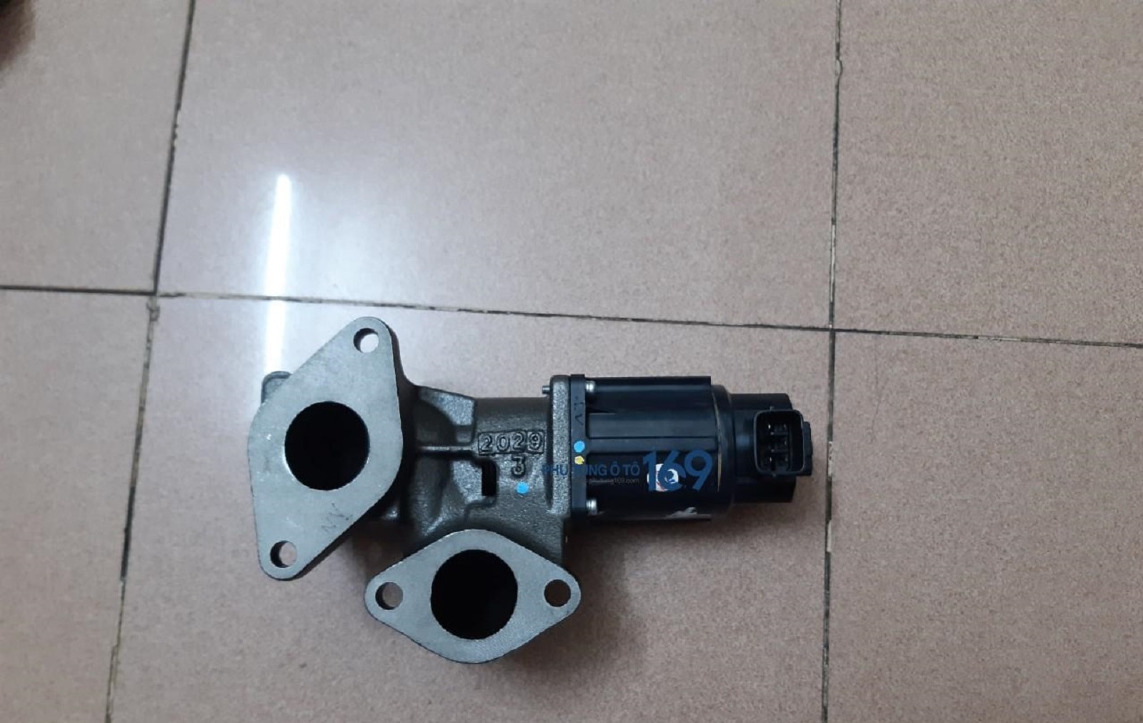 xe ô tô bị giật xe ô tô bị giật
