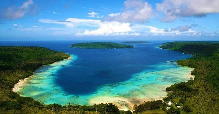 Những hòn đảo tuyệt đẹp đáng khám phá nhất thế giới - 3