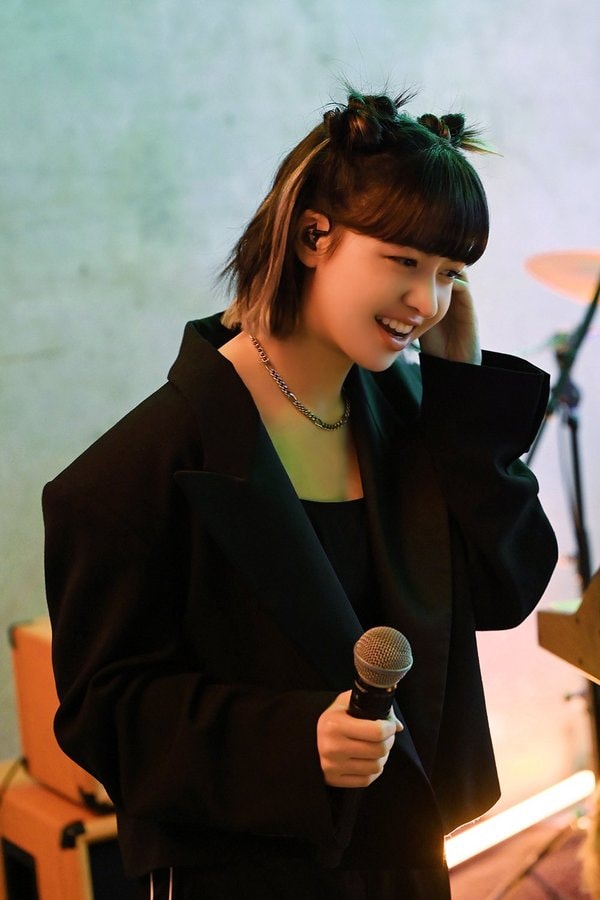 JYPn-Lily