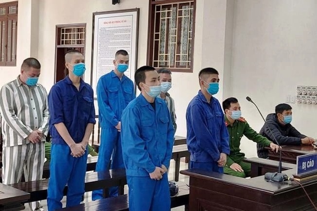 Vì sao Phó trưởng Công an và Phó Viện trưởng VKSND huyện Vũ Thư bị bắt? - 3 Vì sao Phó trưởng Công an và Phó Viện trưởng VKSND huyện Vũ Thư bị bắt? - 3