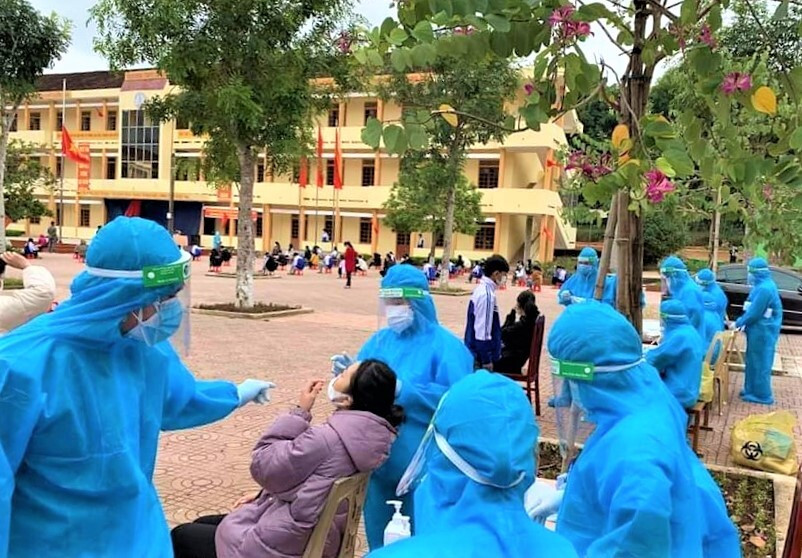 26 học sinh THCS ở Nghệ An mắc COVID-19  - 1