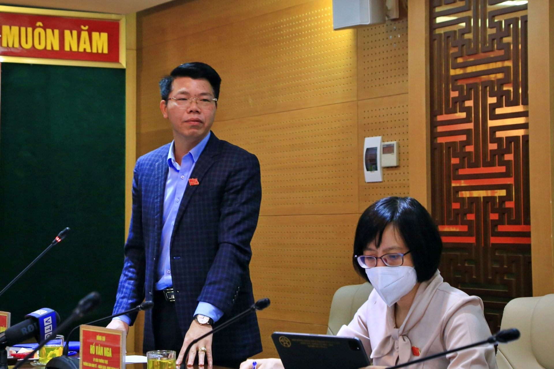Chất vấn Chủ tịch Hà Nội nhiều vấn đề nóng vào tuần tới - 2 Chất vấn Chủ tịch Hà Nội nhiều vấn đề nóng vào tuần tới - 2