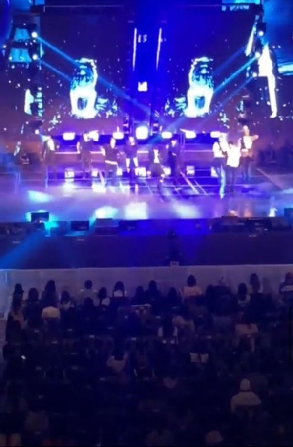 The-Boyz-concert-THE-B-ZONE