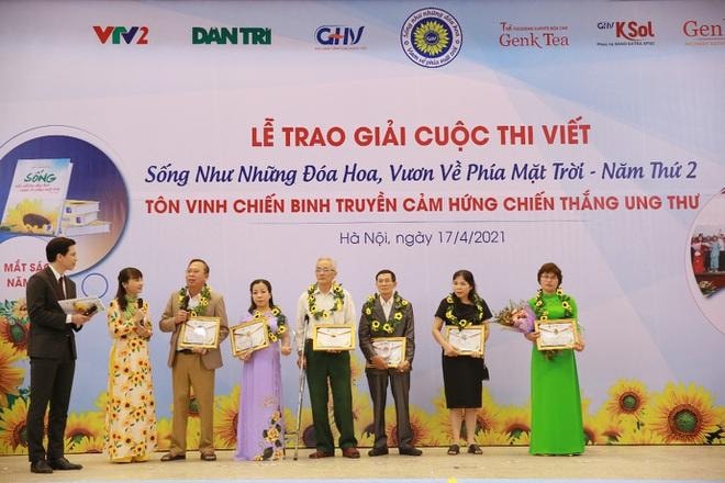 Chiến binh từng bị ung thư phổi đồng hành cùng người bệnh ung thư - 4 Chiến binh từng bị ung thư phổi đồng hành cùng người bệnh ung thư - 4
