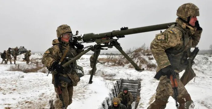 Ukraine 'đánh tiếng' nhờ NATO hỗ trợ quân sự ở Donbass