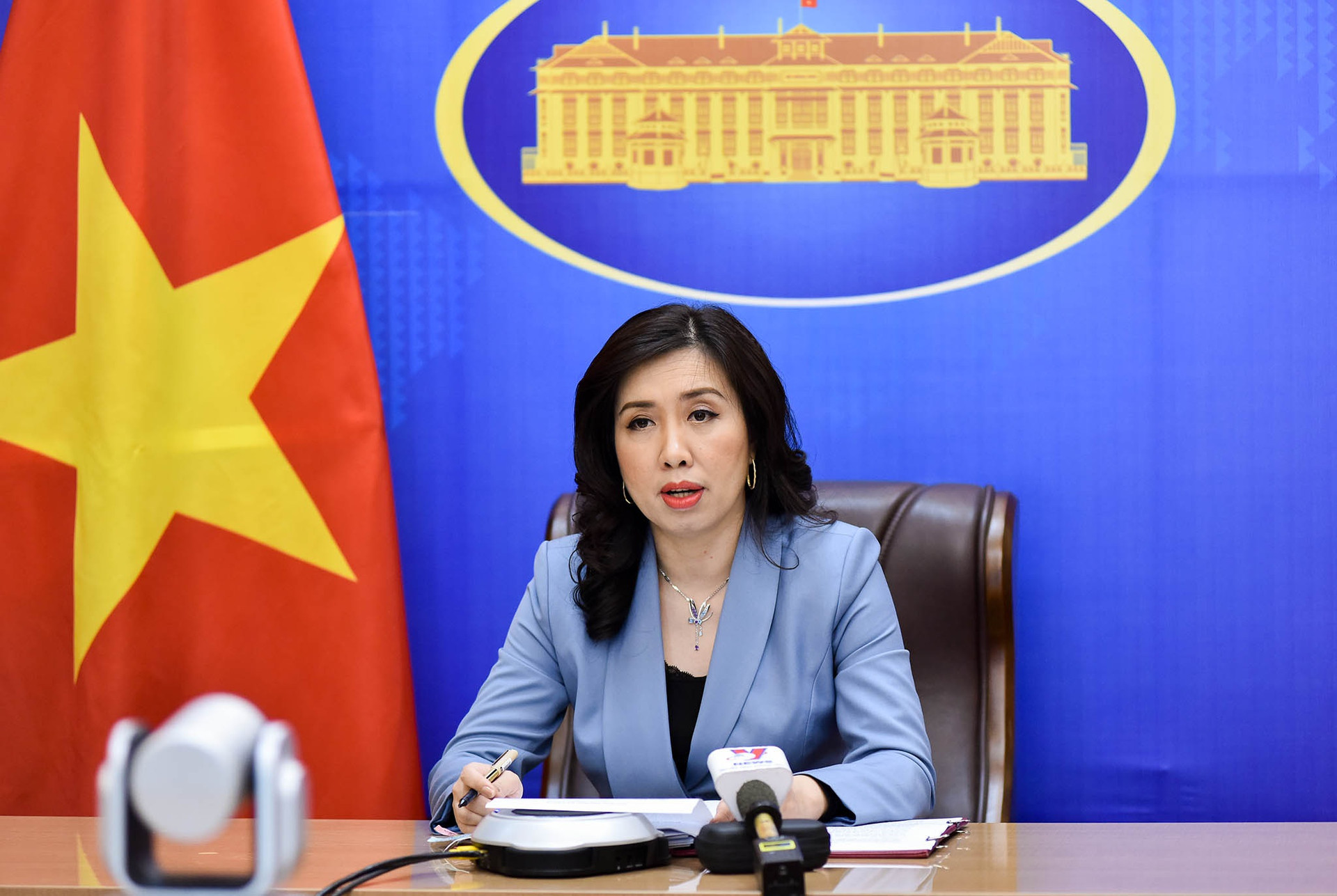 Bộ Ngoại giao lên tiếng việc Quốc ca Việt Nam bị tắt tiếng khi chào cờ - 1
