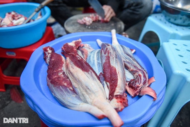 Quán phở mặn nhất Hà Nội, giá