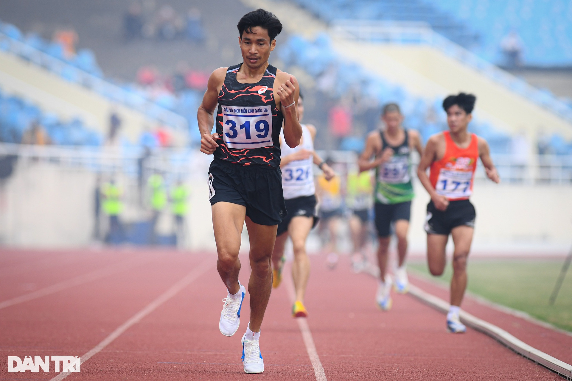 Nguyễn Thị Oanh phá kỷ lục tồn tại suốt 18 năm ở giải vô địch quốc gia - 7
