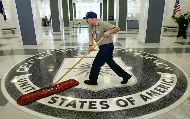 CIA chuyển trọng tâm hoạt động nhằm vào Nga và Trung Quốc