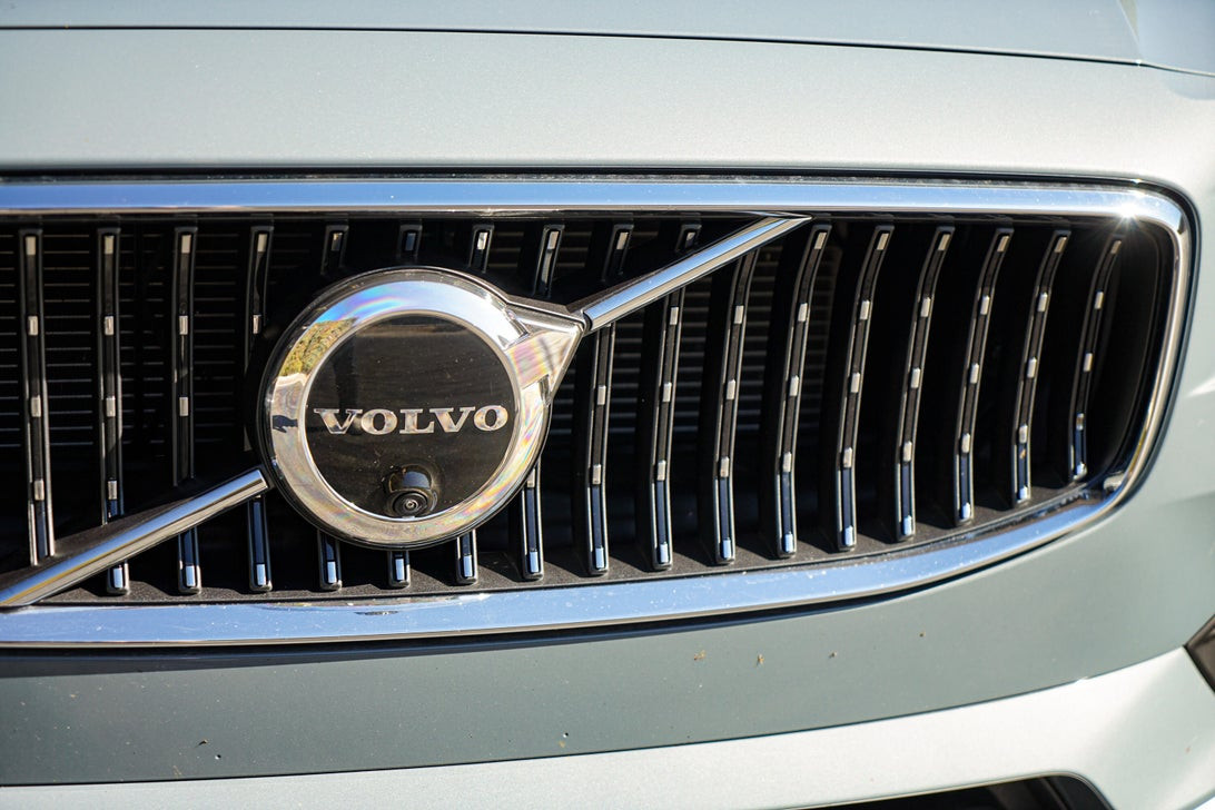 Logo xe Volvo V90