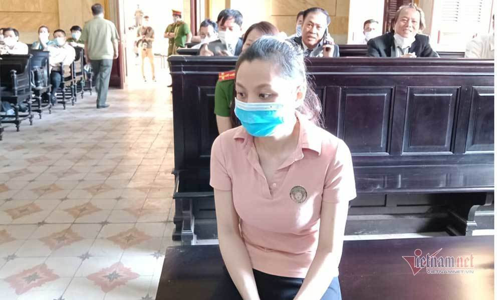 Vụ giết giang hồ Quân ‘xa lộ’: Nữ Việt kiều nói không hiểu hết cáo trạng