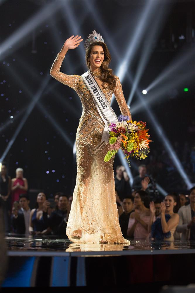 7 Miss Universe triều đại IMG: 2017 mất ngôi đẹp nhất?-3
