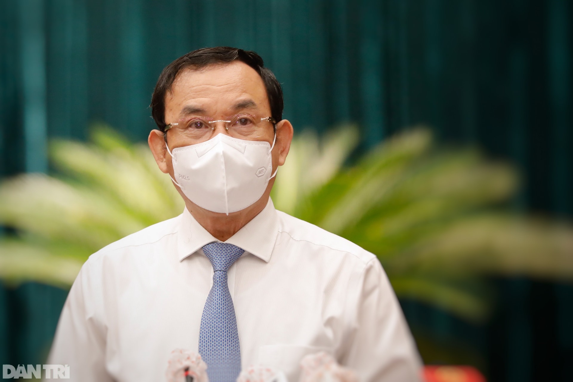 Bí thư TPHCM: Khi tất cả lao đi cứu dân thì vẫn có người thờ ơ, vô cảm - 1 Bí thư TPHCM: Khi tất cả lao đi cứu dân thì vẫn có người thờ ơ, vô cảm - 1