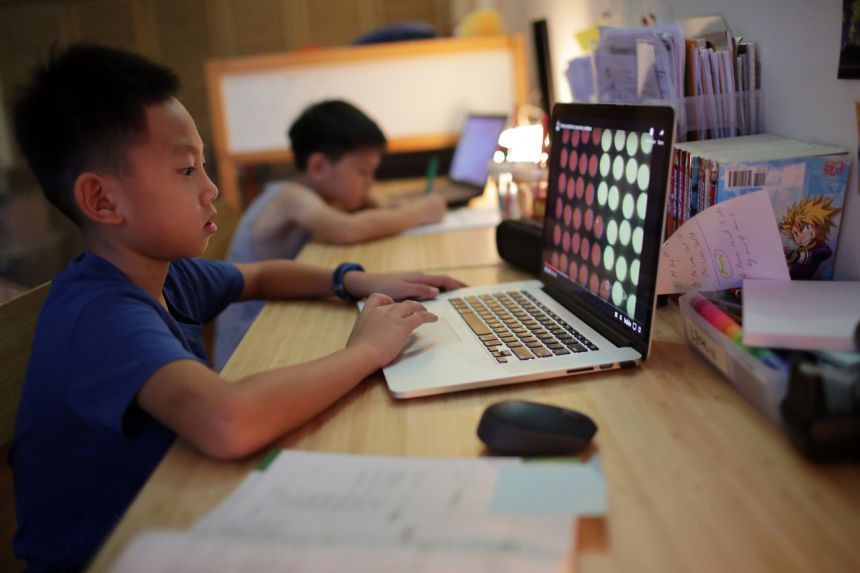Hà Nội: Nhiều trường mong muốn cho học sinh lớp 1,2 thi học kỳ trực tuyến - 2