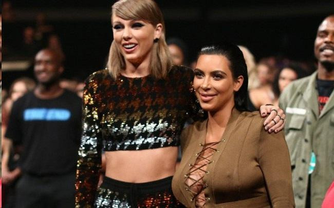 Kim Kardashian bất ngờ thú nhận thích nhạc của kẻ thù Taylor Swift-1