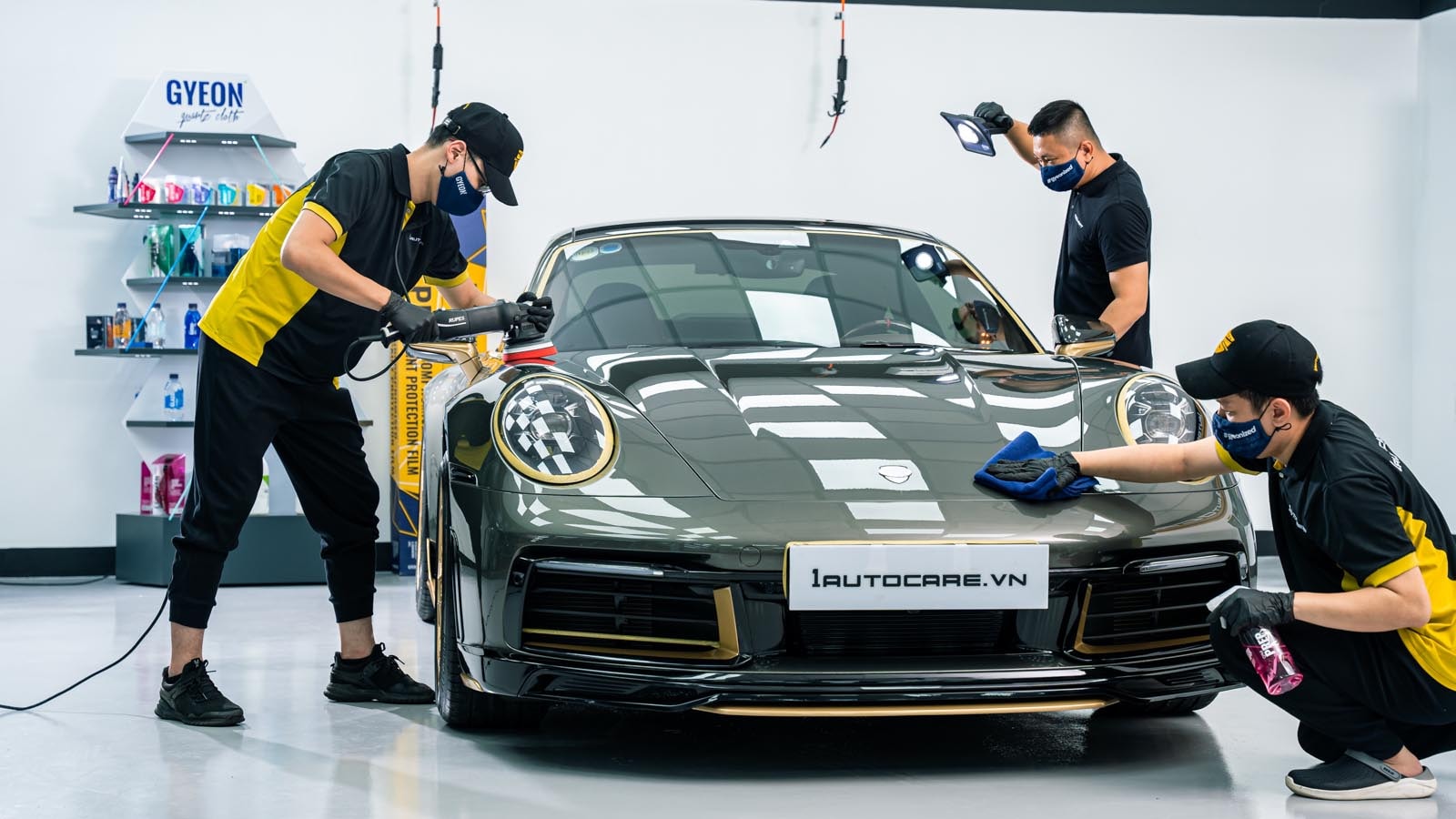 Chăm sóc xe Porsche Chăm sóc xe Porsche