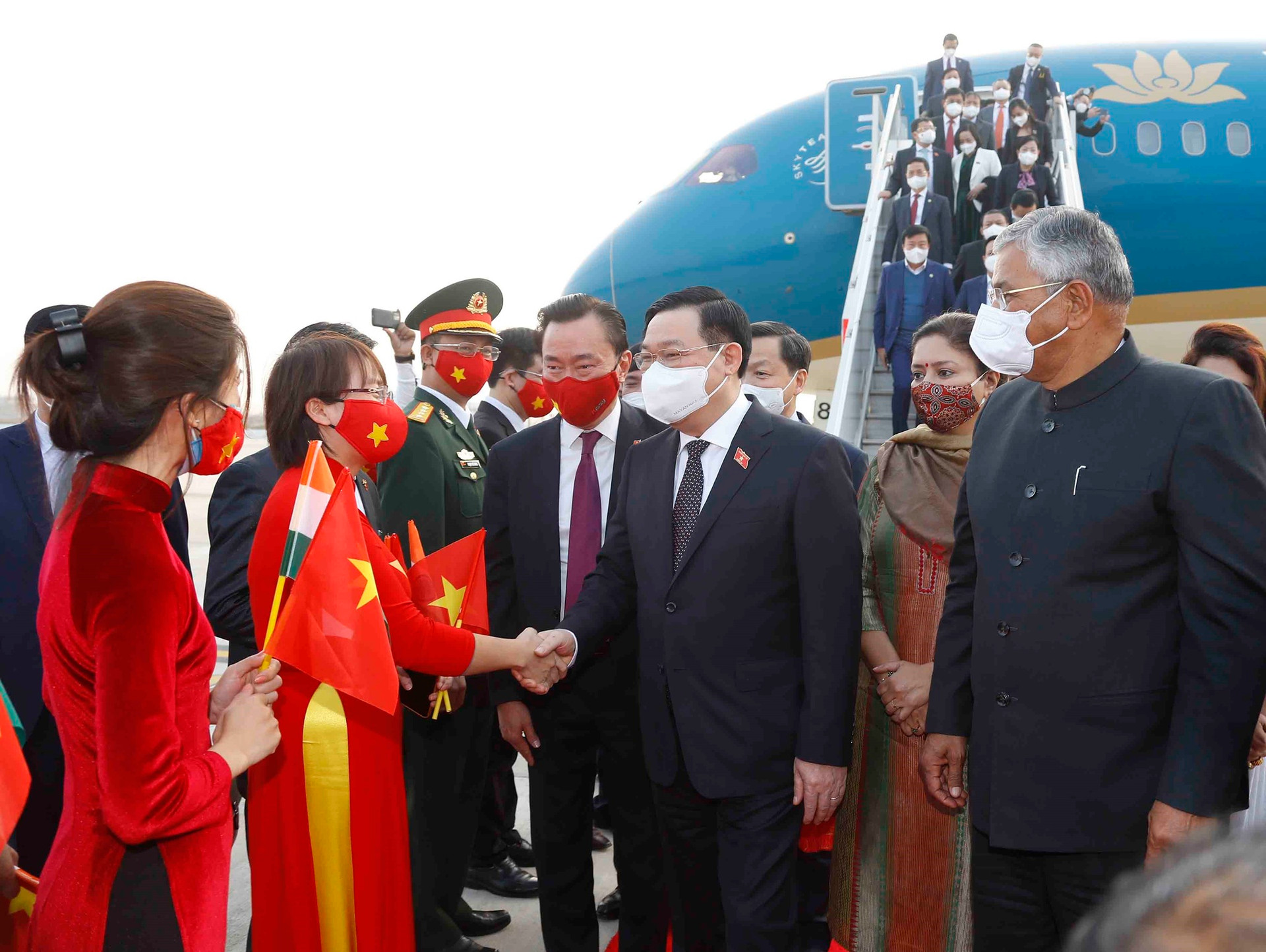 Chủ tịch Quốc hội kết thúc tốt đẹp chuyến thăm chính thức Hàn Quốc, Ấn Độ - 12
