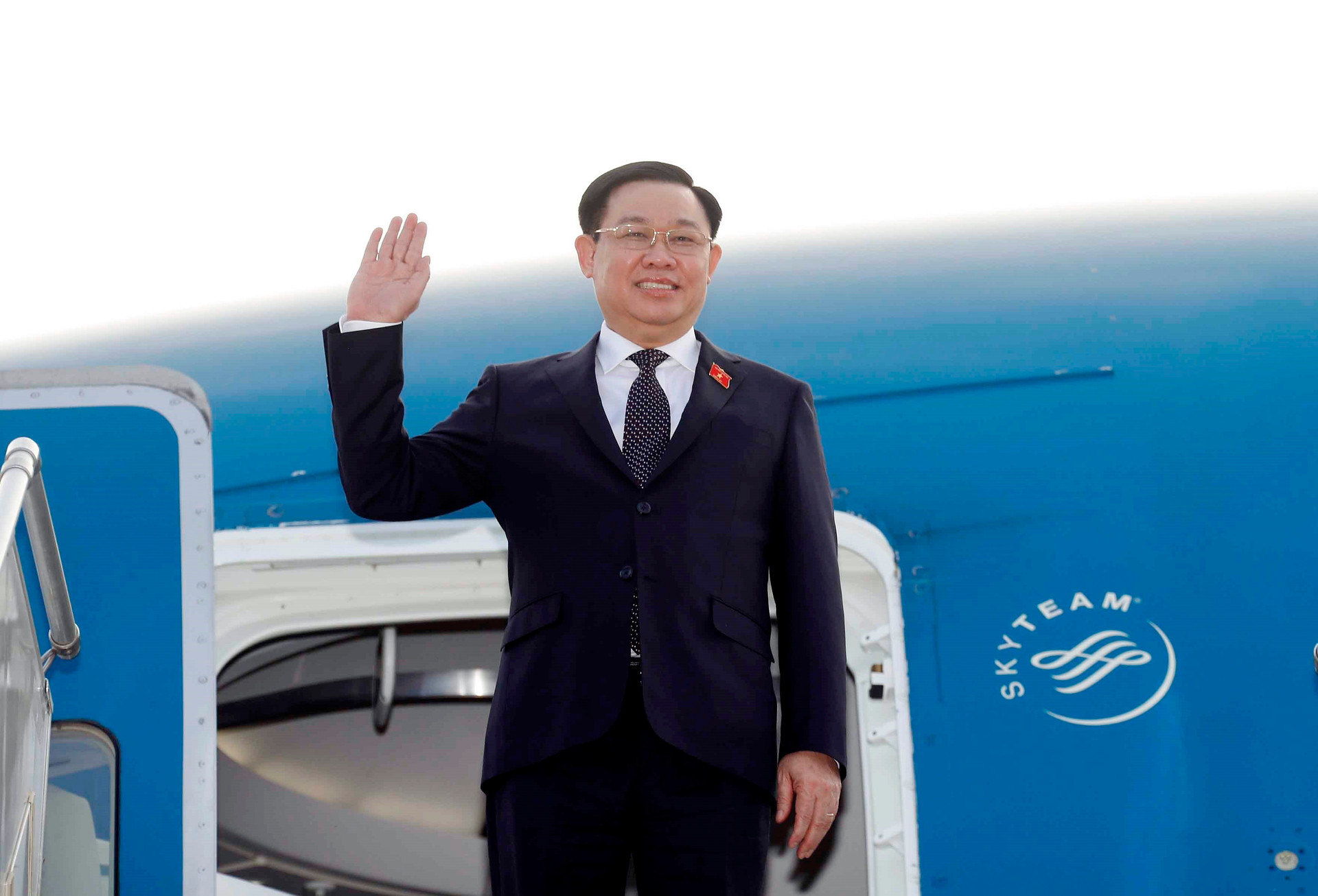 Chủ tịch Quốc hội kết thúc tốt đẹp chuyến thăm chính thức Hàn Quốc, Ấn Độ - 1