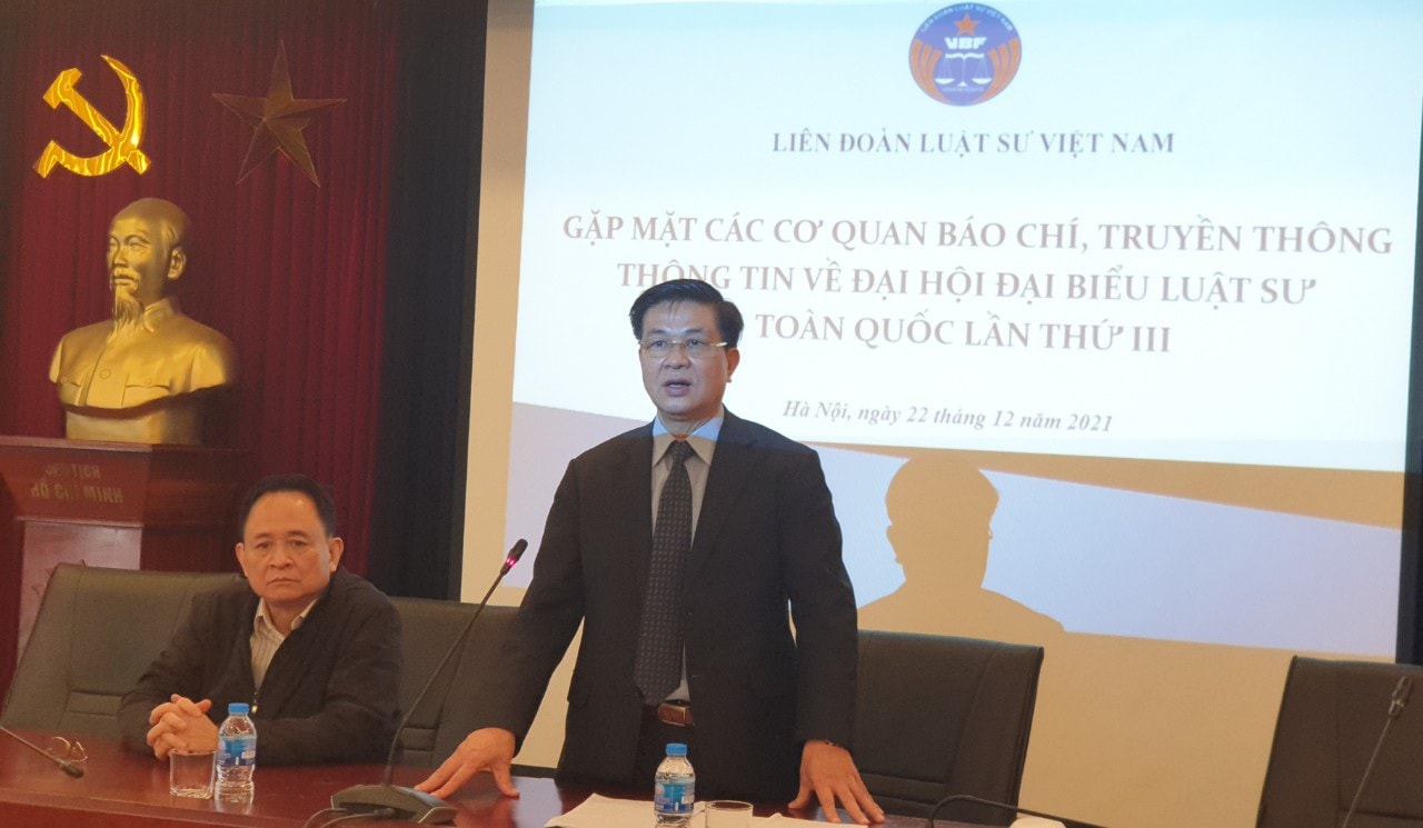 Vì sao chỉ giới thiệu một người ứng cử Chủ tịch Liên đoàn Luật sư Việt Nam? - 1 Vì sao chỉ giới thiệu một người ứng cử Chủ tịch Liên đoàn Luật sư Việt Nam? - 1