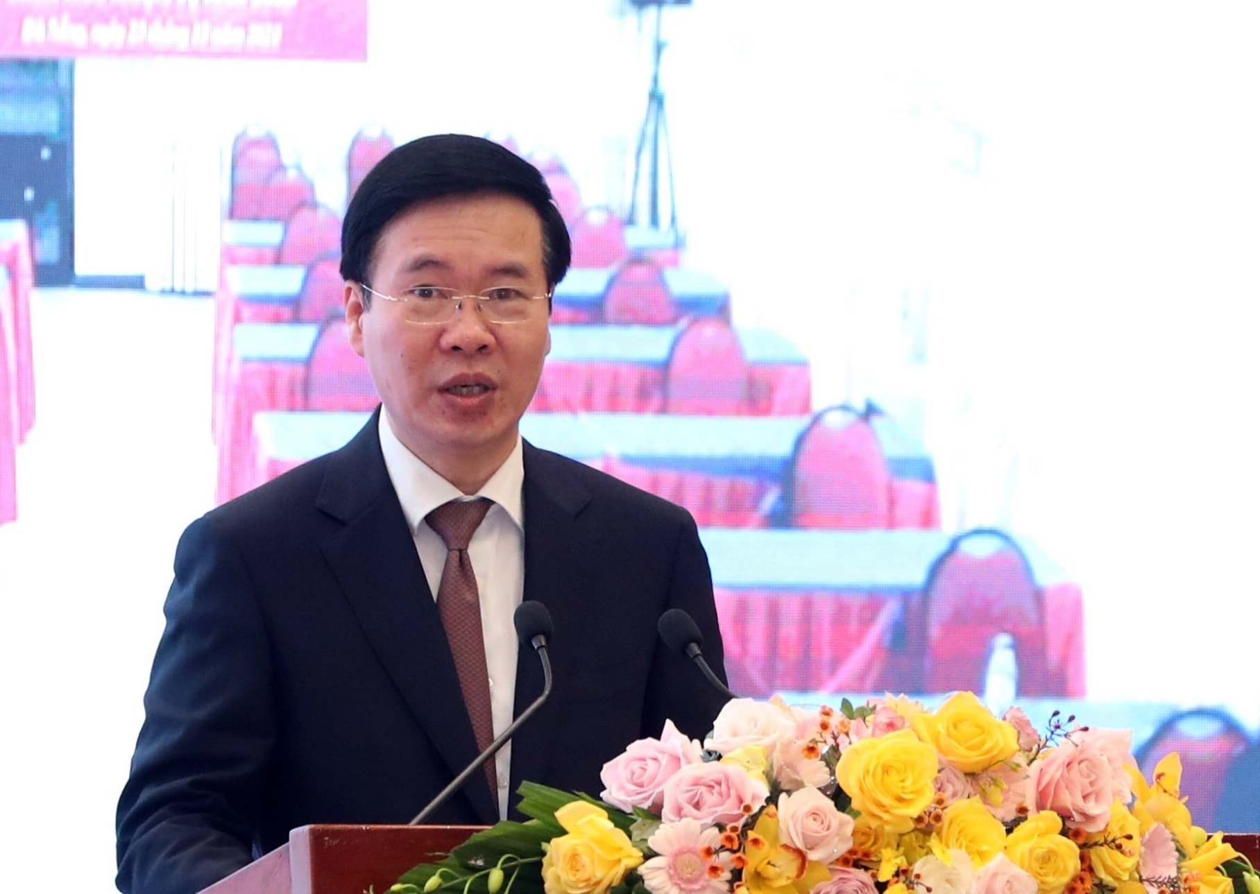 Thường trực Ban Bí thư: Tắt tiếng Quốc ca là sai lầm! - 1 Thường trực Ban Bí thư: Tắt tiếng Quốc ca là sai lầm! - 1