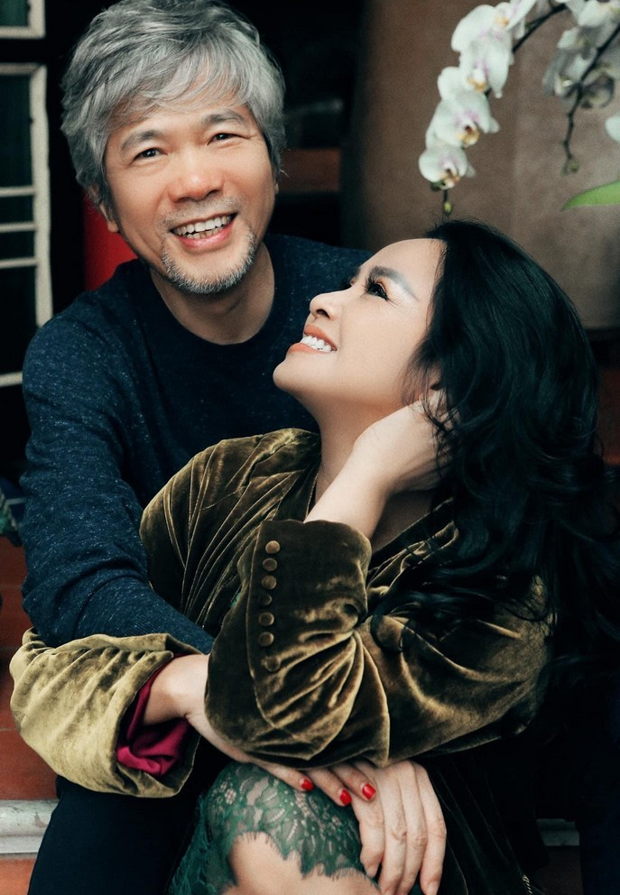 Diva Thanh Lam đón Giáng sinh hạnh phúc bên bạn trai bác sĩ