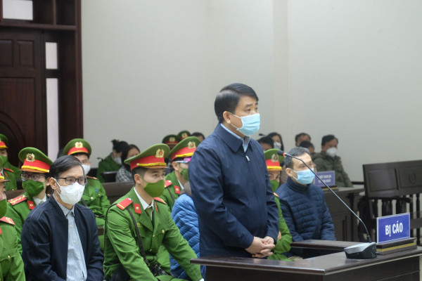 Cựu Chủ tịch UBND TP Hà Nội Nguyễn Đức Chung đề nghị Toà xem xét quy kết buộc tội mình  -0