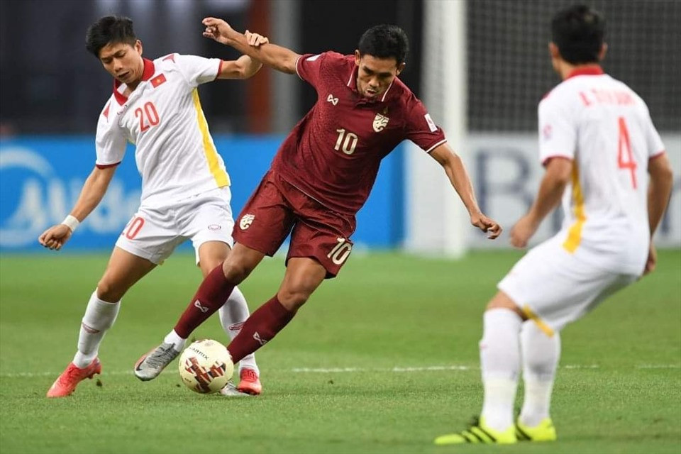 Tuyển Việt Nam nhận thất bại 0-2 trước tuyển Thái Lan ở trận bán kết lượt đi AFF Cup 2020. Ảnh: AFP
