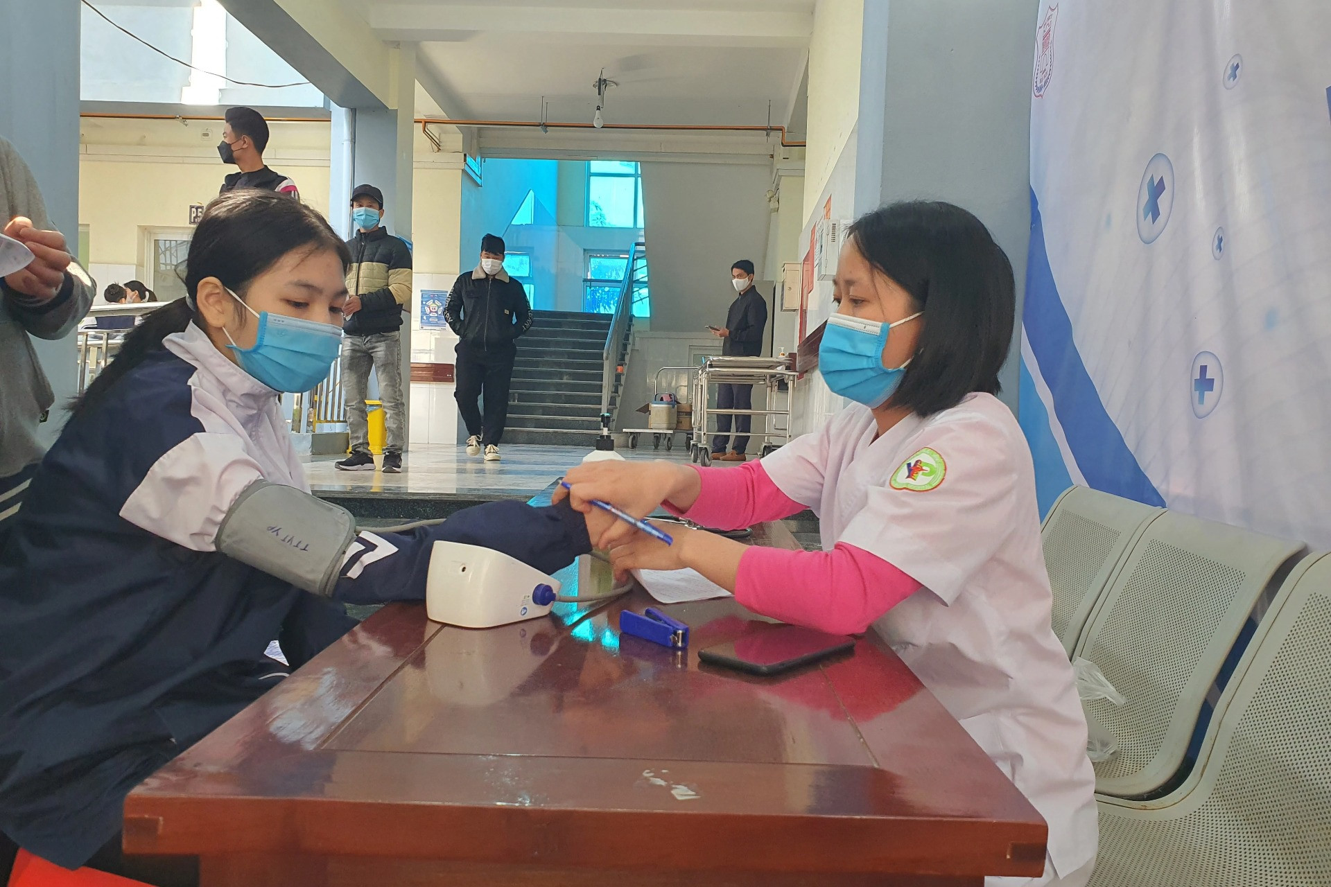 Bắc Ninh vận động dân không tụ tập tất niên, cấm hàng ăn phục vụ tại chỗ - 1