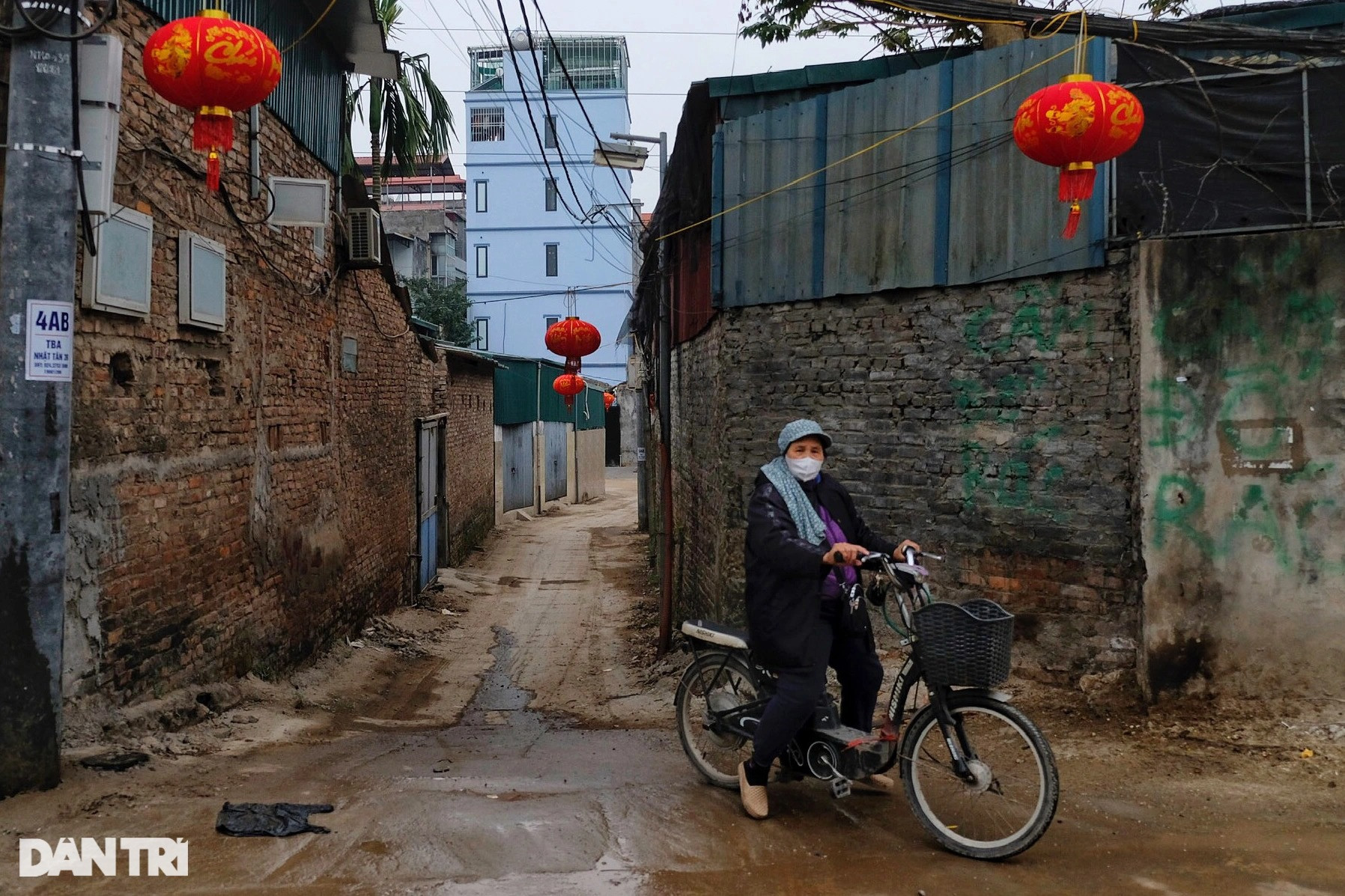 Hình ảnh phố phường Hà Nội trong ngày đầu tiên của năm mới 2022 - 18