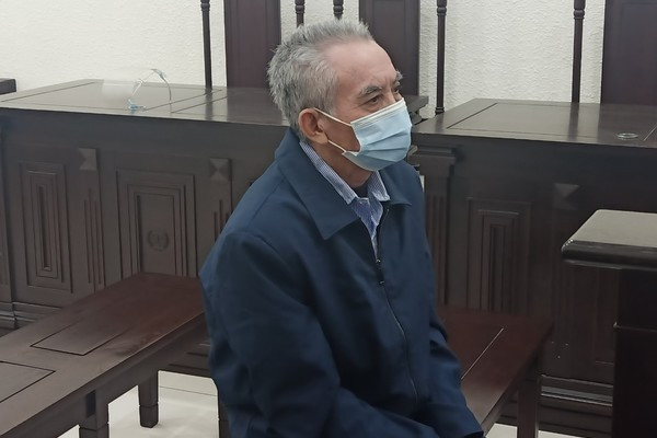 Màn đánh ghen hiểm ác của người đàn ông 65 tuổi ở Hà Nội