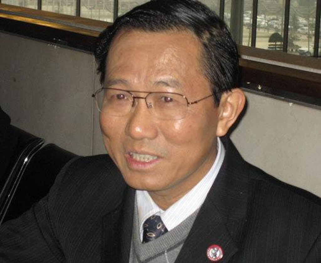 Yêu cầu làm rõ dấu hiệu phạm tội của cựu Thứ trưởng Bộ Y tế Cao Minh Quang - 1