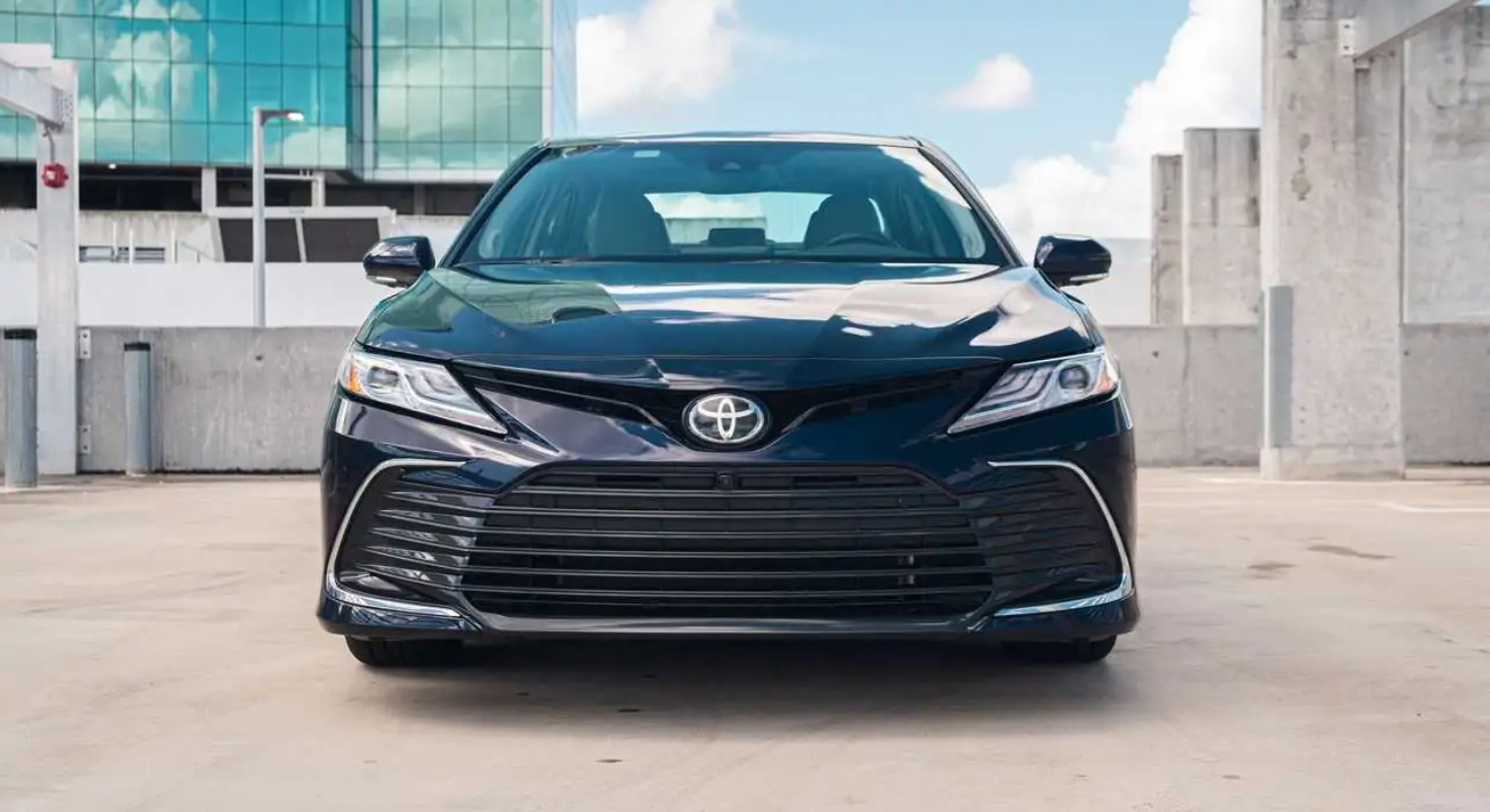Toyota trở thành thương hiệu xe được tìm kiếm nhiều nhất trên thế giới năm 2021