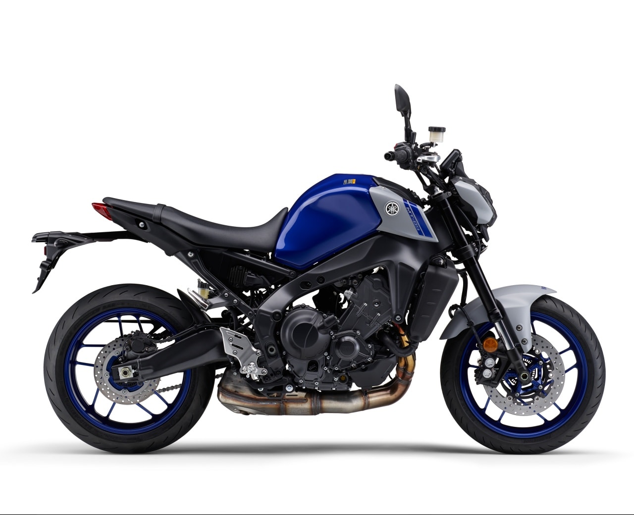 Yamaha MT-09 là một trong những mẫu xe đầu tiên được phân phối chính hãng tại Việt Nam