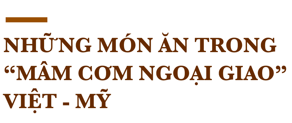 Tiết lộ trợ lý Tổng thống Mỹ uống mắm bằng ly, phát sốt vì bánh trôi Việt - 13 Tiết lộ trợ lý Tổng thống Mỹ uống mắm bằng ly, phát sốt vì bánh trôi Việt - 13