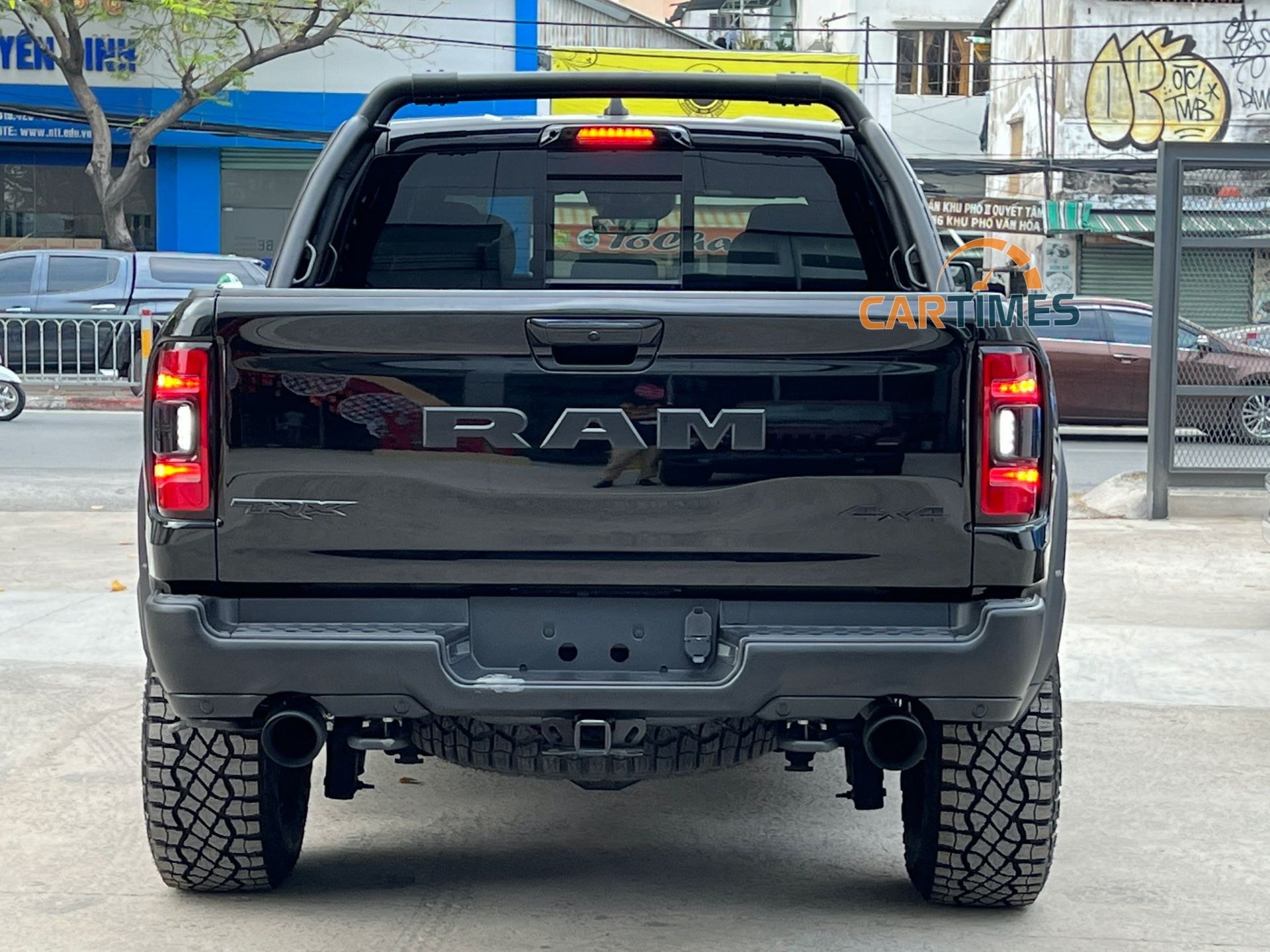 Thiết kế đuôi xe RAM 1500 TRX Thiết kế đuôi xe RAM 1500 TRX