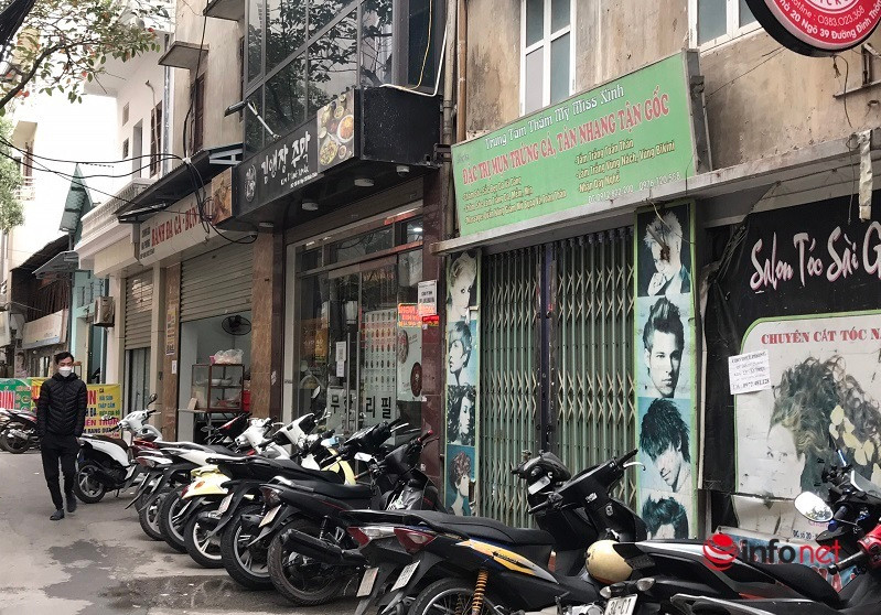 Hà Nội: Nhiều hàng quán 'ngoài đóng trong mở', bất chấp nguy cơ lây dịch cao