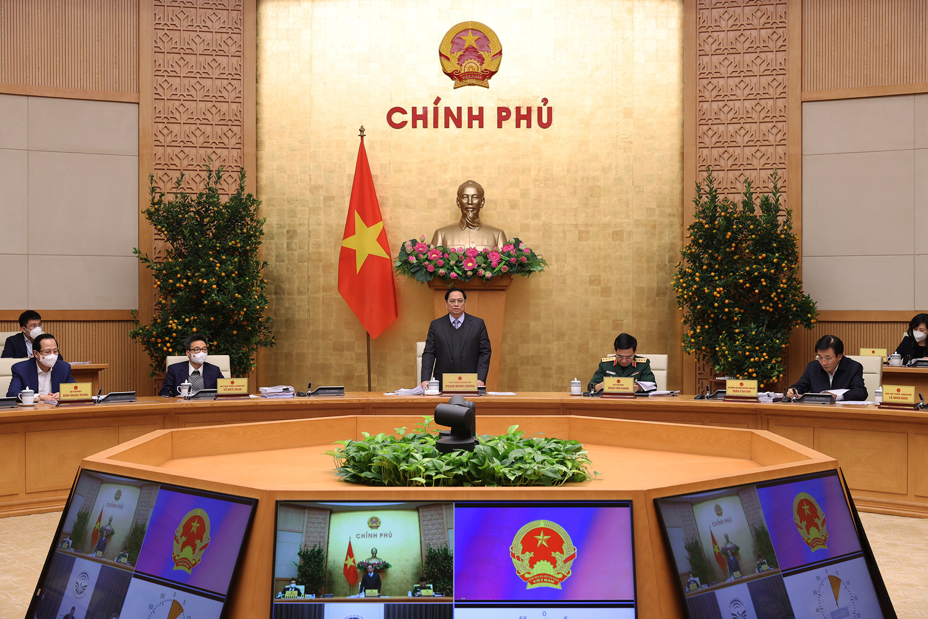 Thủ tướng Chính phủ Phạm Minh Chính chủ trì Phiên họp Chính phủ chuyên đề xây dựng pháp luật tháng 1/2022.