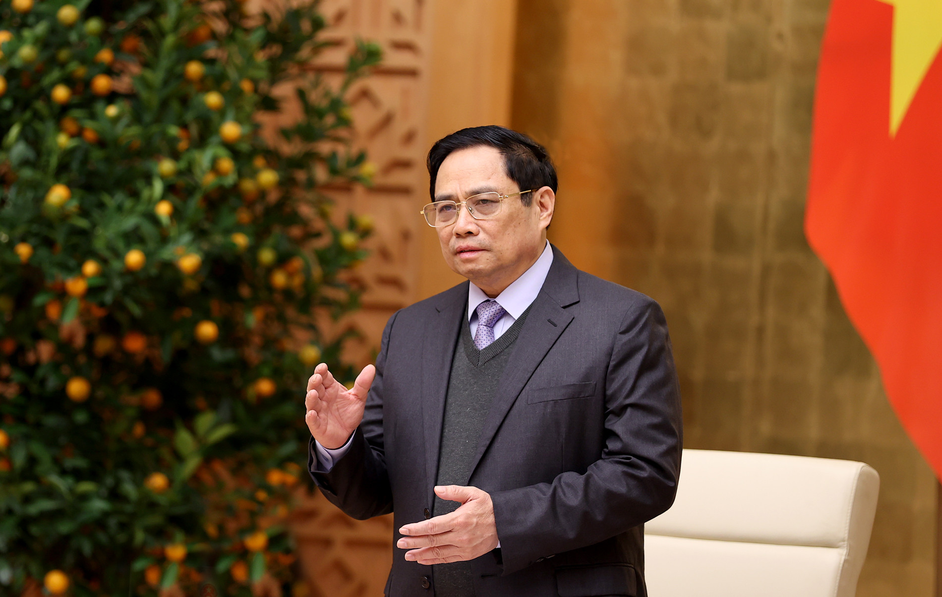 Thủ tướng Phạm Minh Chính nhấn mạnh việc xây dựng, hoàn thiện thể chế thực hiện trên tinh thần đổi mới, bám sát thực tiễn, xuất phát từ thực tiễn, tôn trọng thực tiễn và lấy thực tiễn làm thước đo.