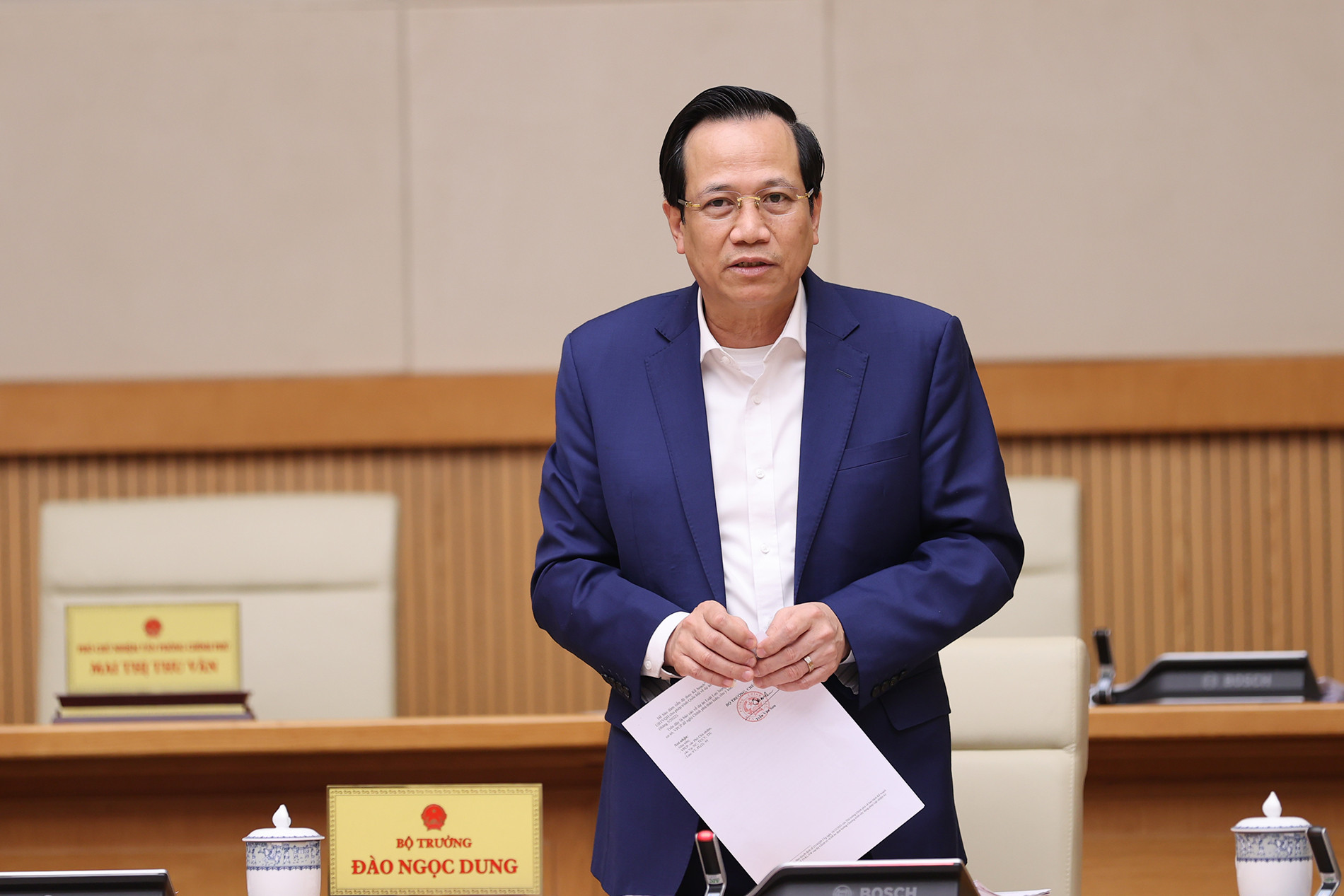 Loạt ảnh: Thủ tướng chủ trì Phiên họp chính phủ chuyên đề về xây dựng pháp luật - Ảnh 9.